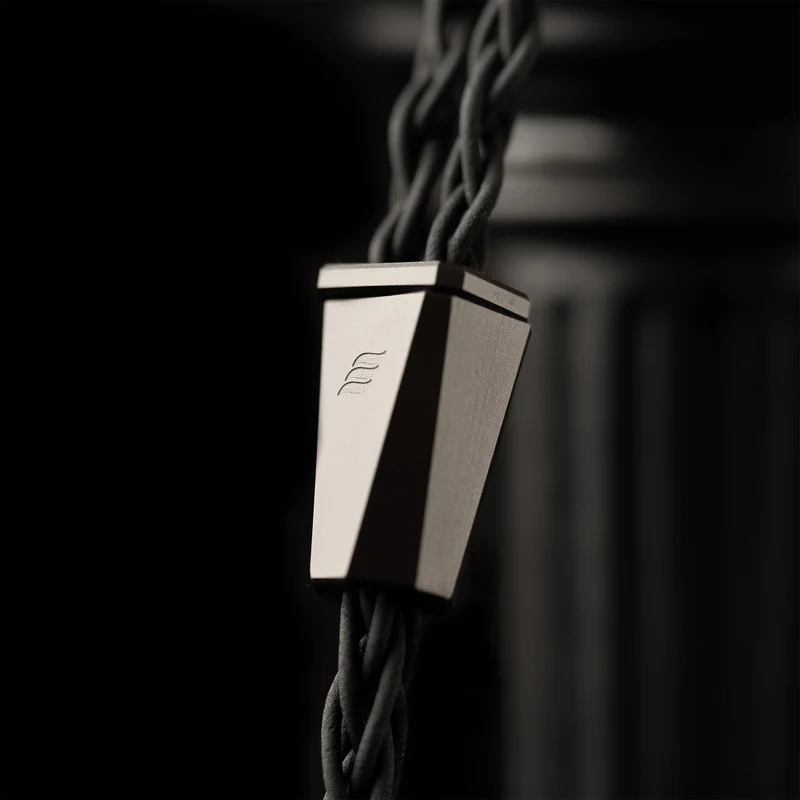 Effect Audio Perseus | Hybrid Universal IEMs