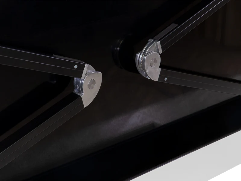 Kestrel 3 – ALR Écran de projection électrique à levage par le sol