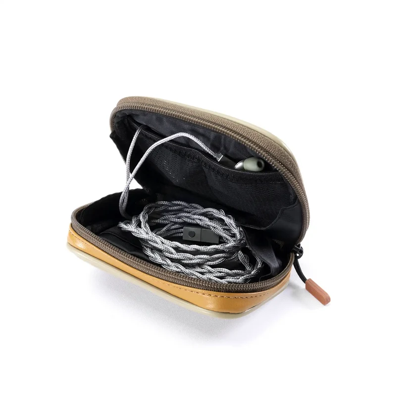 ddHiFi CZ120 Portable Case | Retro Cassette-Style Earphones Storage Case
