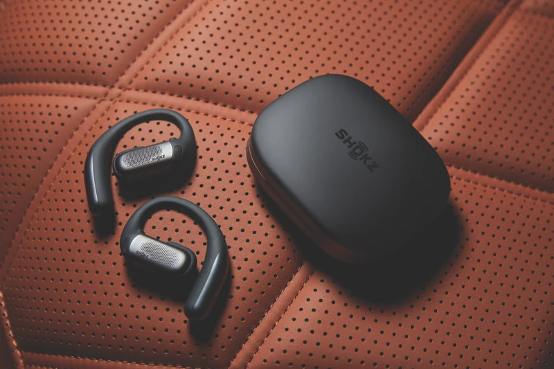 Shokz OpenFit Pro Earbuds - Black