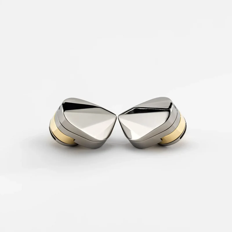 Moondrop ILLUSTRIOUS | Flagship Dynamic Universal IEMs