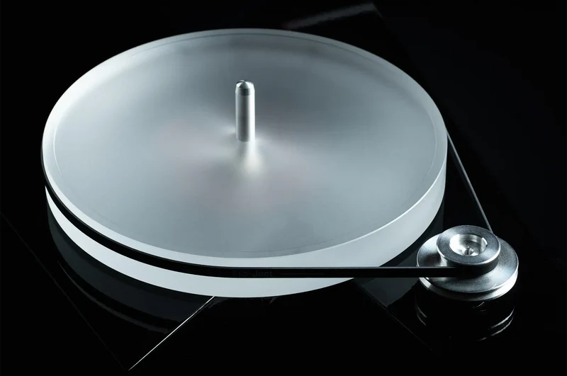 Pro-Ject AC/DC Turntable | Limited Edition Audiophile Turntable