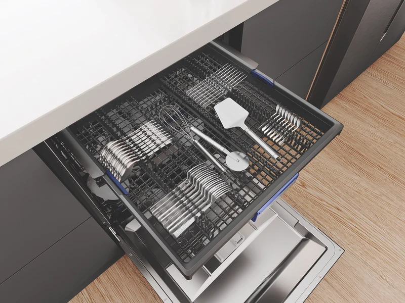 Westinghouse 60cm Dark Stainless Steel 15 Place Built Under Dishwasher