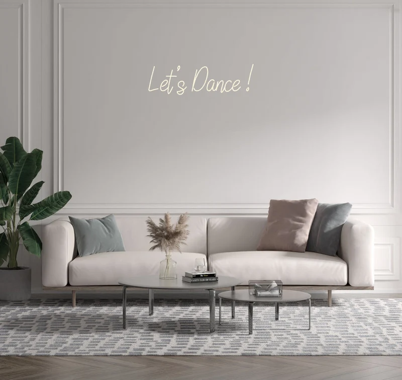 Custom text: Let's Dance !