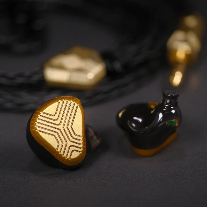 Vision Ears EXT MK II Gold Limited Edition | Hybrid Universal IEMs