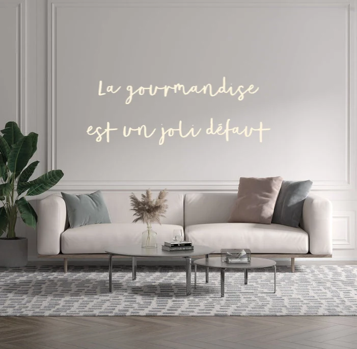Custom text: La gourmandise est un joli défaut
