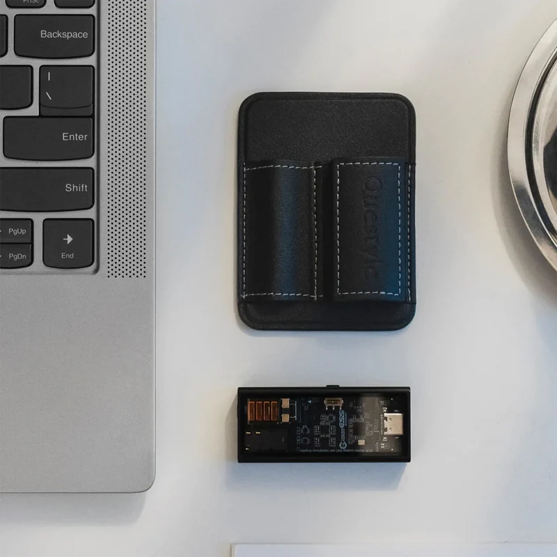 Questyle MagSafe Protective Cover for M15i and M15C | Leather DAC Cover
