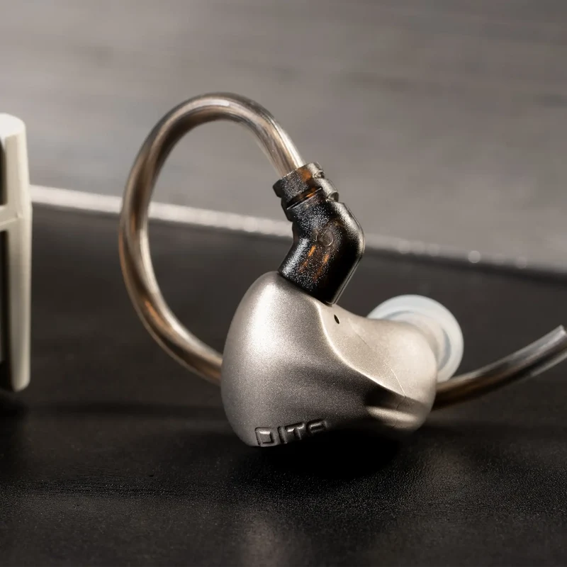 DITA Audio Mecha | Dynamic Universal IEMs