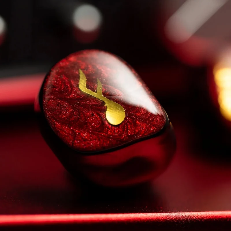 FATfreq Scarlet Mini | Hybrid Universal IEMs