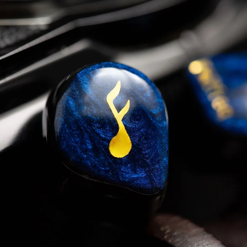 FATfreq Maestro Mini | Universal Hybrid IEMs