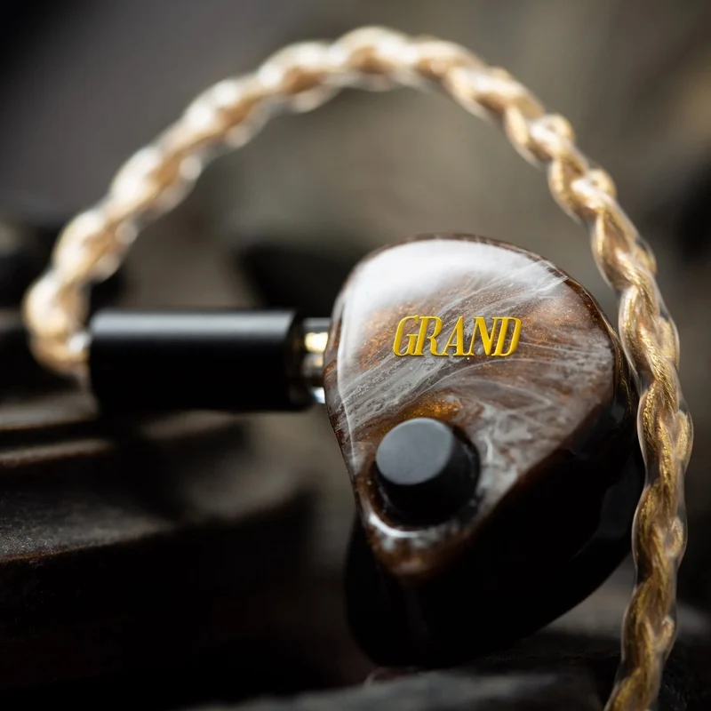 FATfreq Grand Maestro | Universal Tribrid IEMs