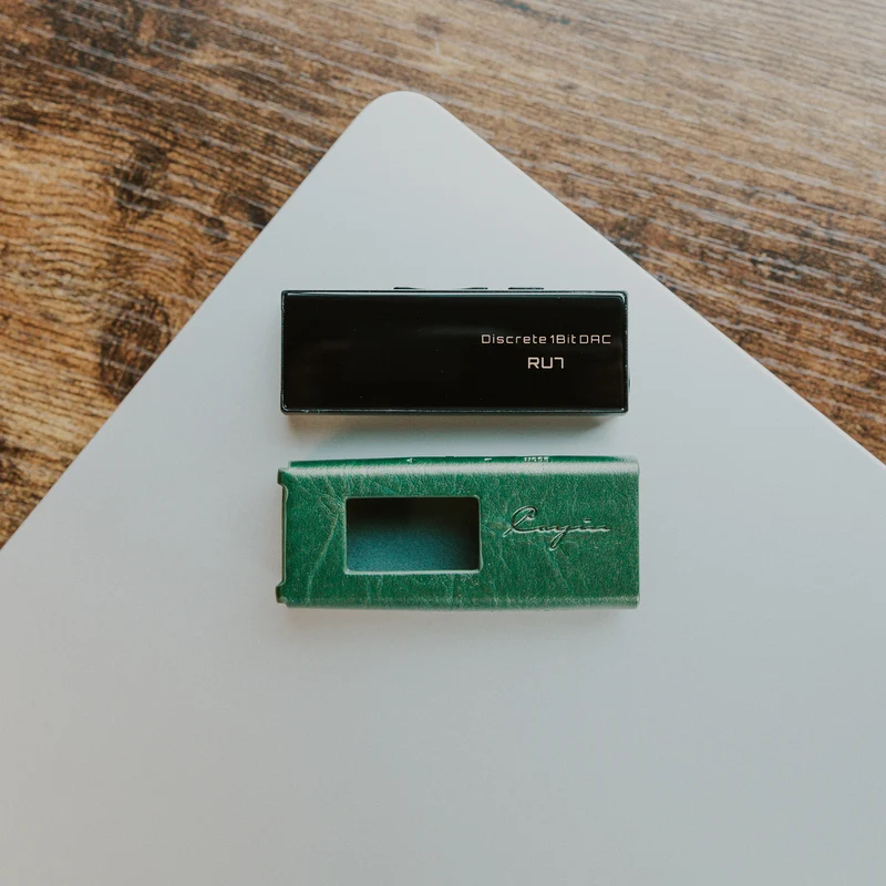 Cayin RU7 | 1-Bit Resistor Network Portable DAC