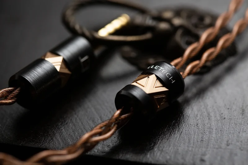 Eletech Raphael | Copper/Gold Upgrade Cable for IEMs