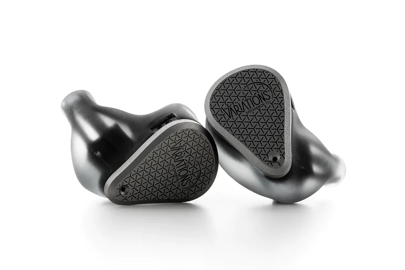 Moondrop Variations | Tribrid Universal IEMs