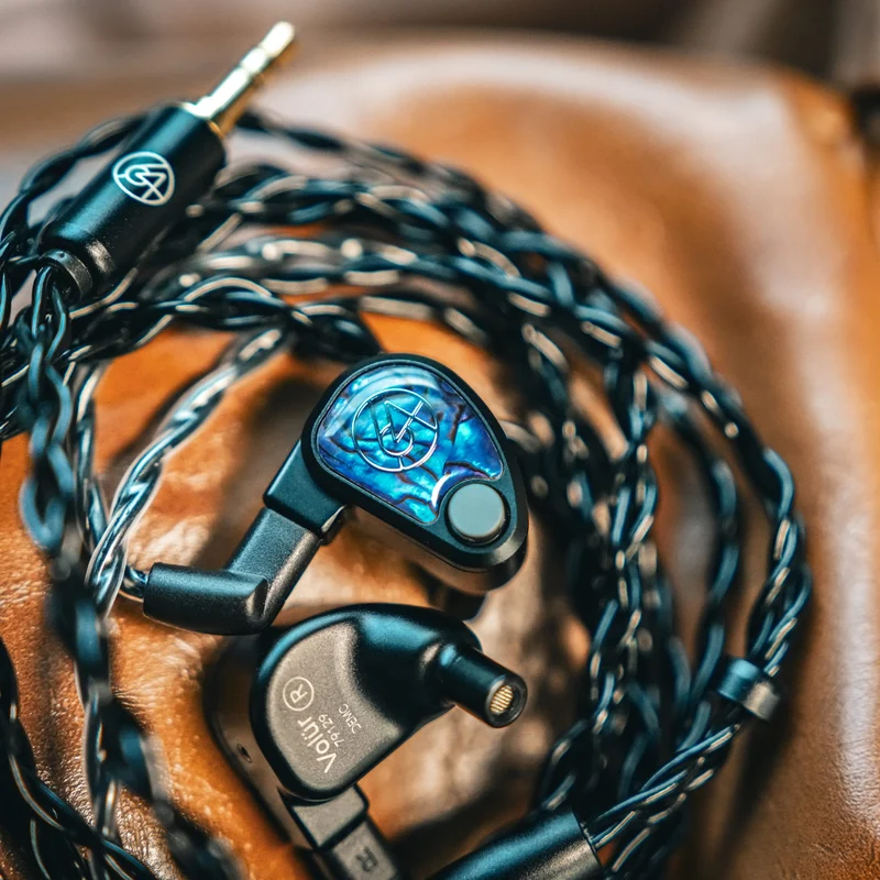 64 Audio Volür | 10-Driver Hybrid Universal IEMs