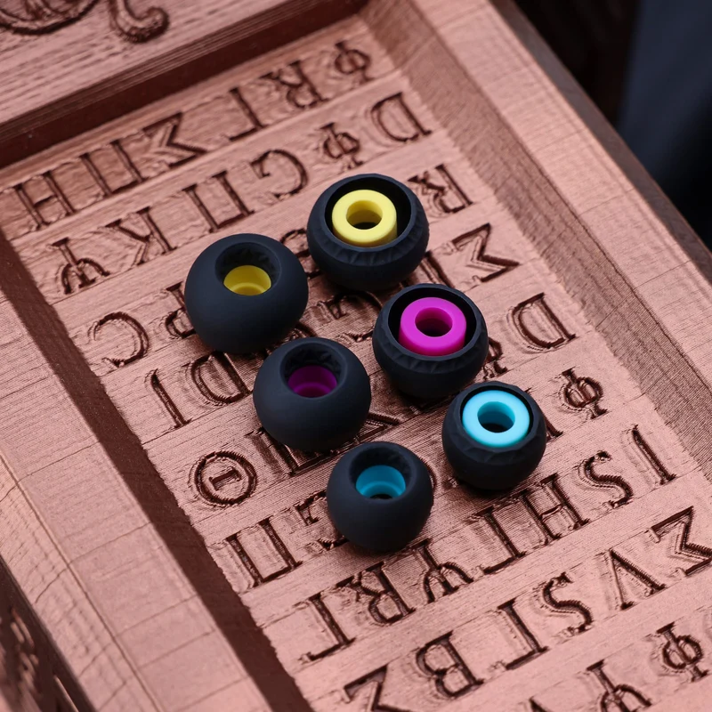Eletech Baroque | Luxury HiFi Eartips for IEMs