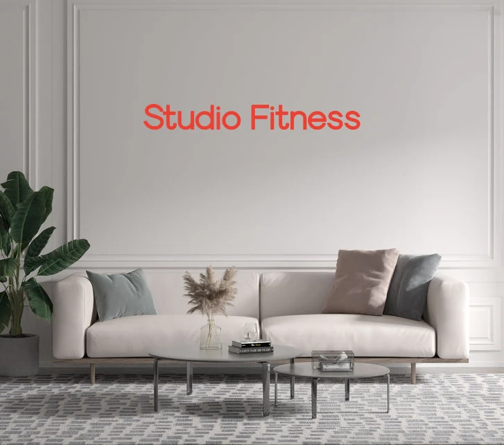 Custom text: Studio Fitness