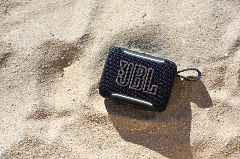 JBL GO 5 Mini Bluetooth Speaker - Black