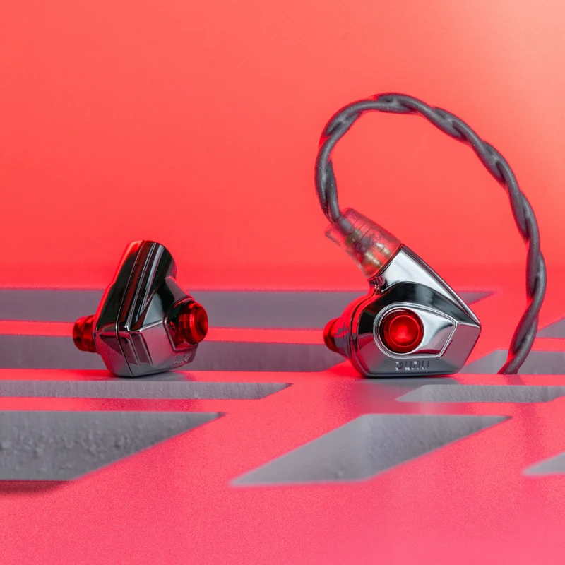 DUNU Titan S2 | Universal Dynamic IEMs