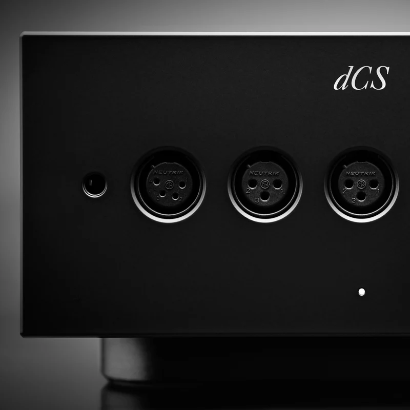 dCS Lina Headphone Amplifier | Standalone Desktop Headphone Amp
