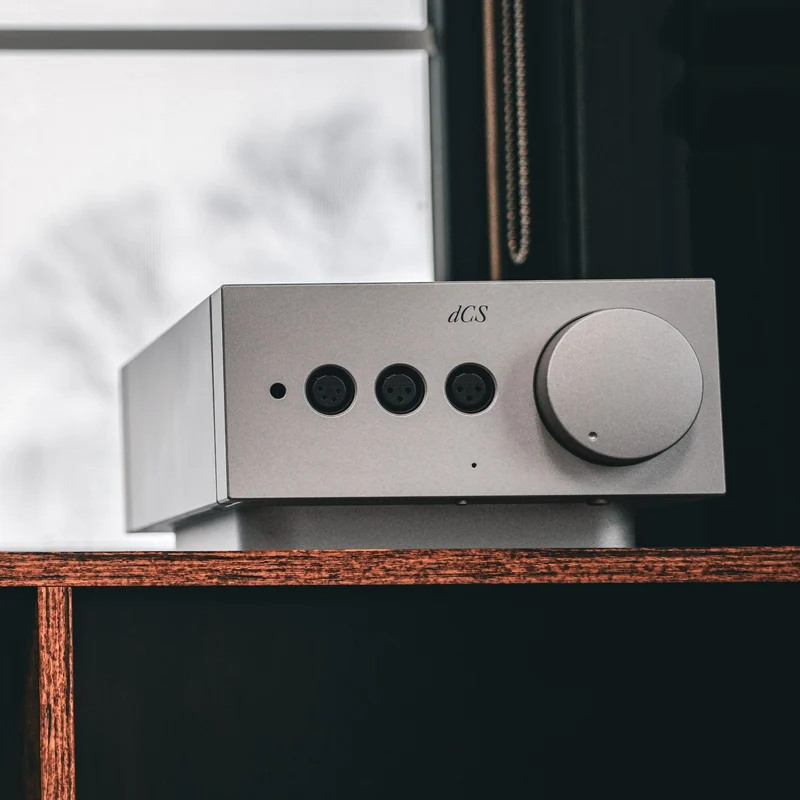 dCS Lina Headphone Amplifier | Standalone Desktop Headphone Amp