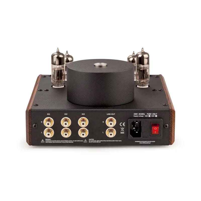 Feliks Audio Echo MK II | OTL Headphone Amplifier and Preamp