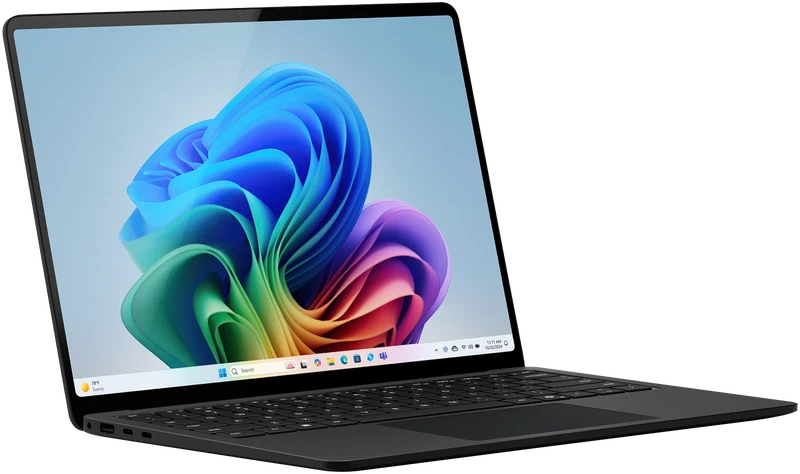 Microsoft Surface Laptop 13.8" Snapdragon X2 Plus 10 Core 24GB 512GB 8th Edition - Black