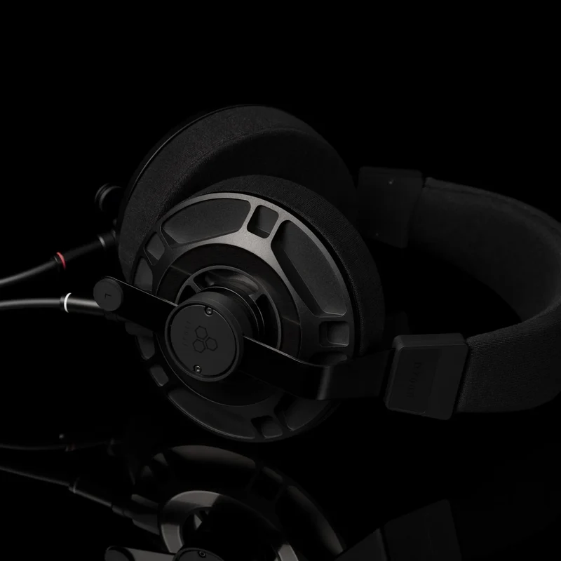 Final D7000 | Open Back Planar Magnetic Headphones