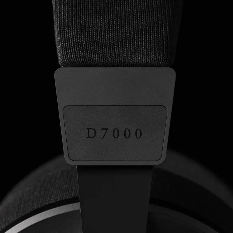 Final D7000 | Open Back Planar Magnetic Headphones