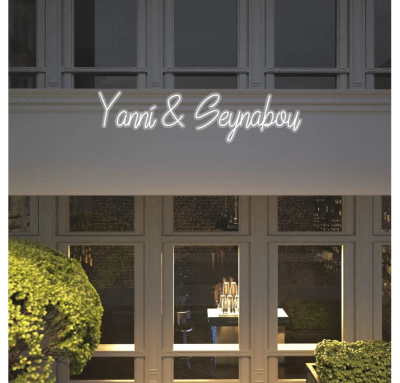 Custom text: Yanni & Seynabou