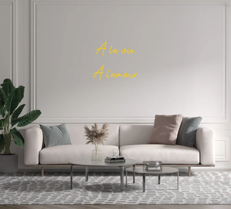Custom text: À la vie À l'amour