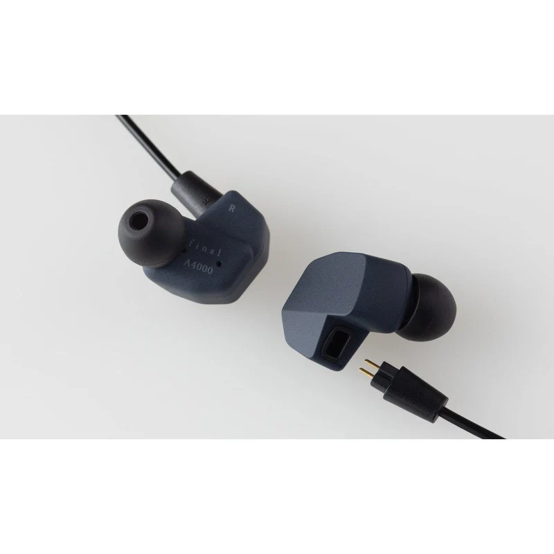 Final A4000 | Dynamic Driver IEM