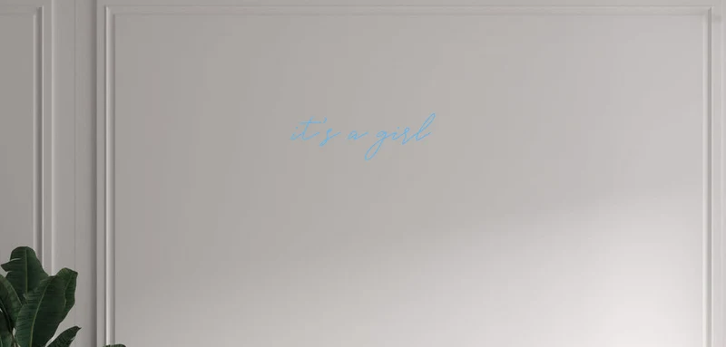 Custom text: it's a girl