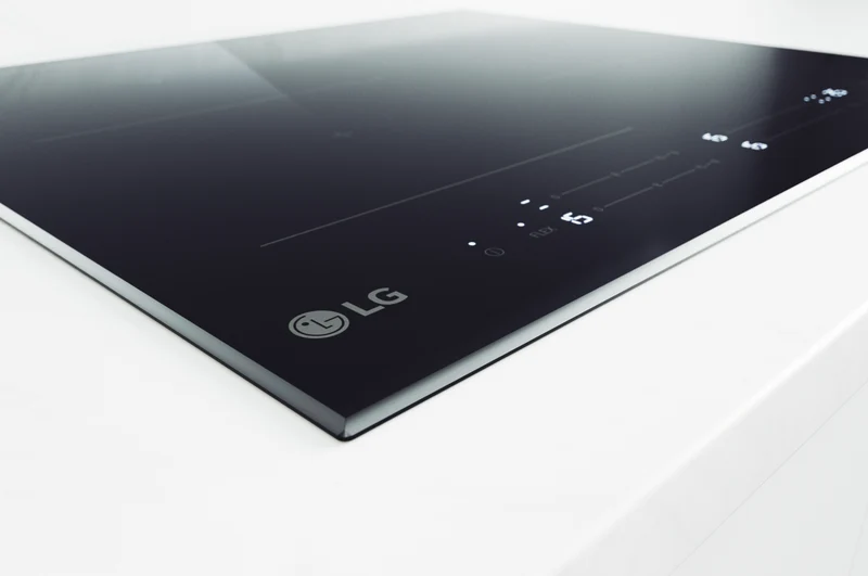 LG 60cm Induction Cooktop, 4 Cook Zones, 1 Flexi