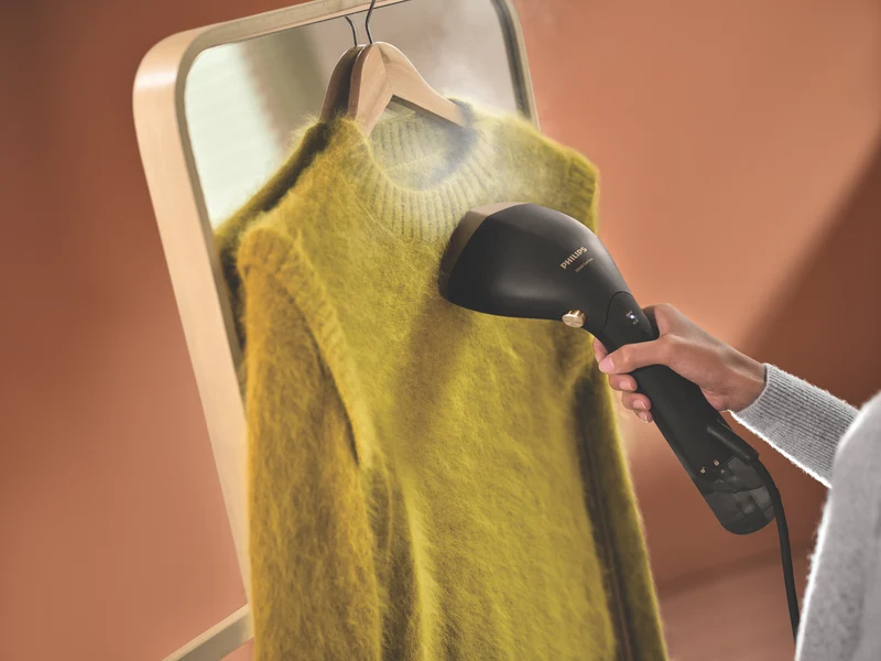 Philips 7000 Series Handheld Garment Steamer Black
