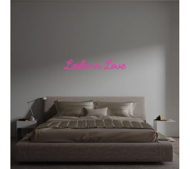 Custom text: Leslie in Love