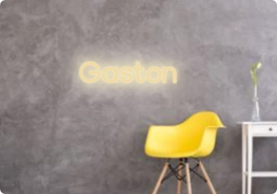 Custom text: Gaston
