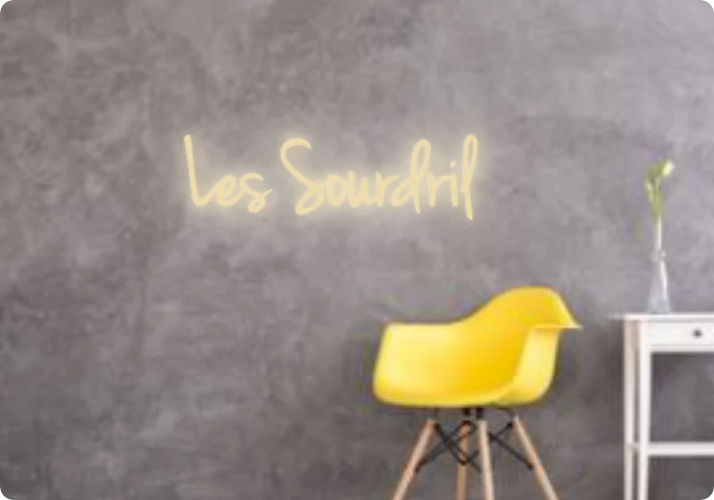 Custom text: Les Sourdril