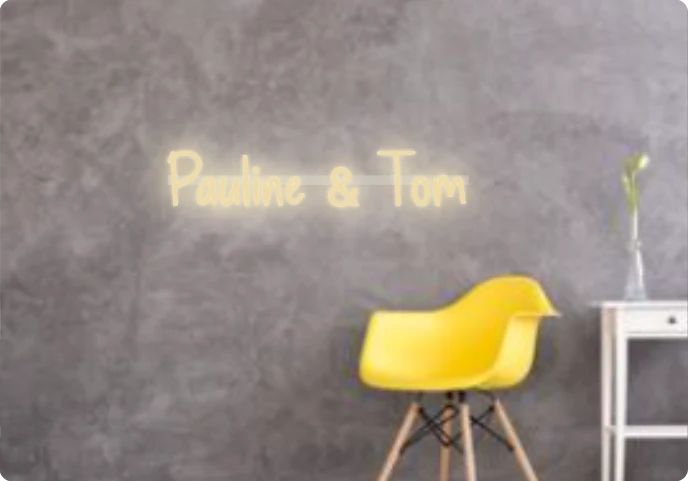 Custom text: Pauline & Tom