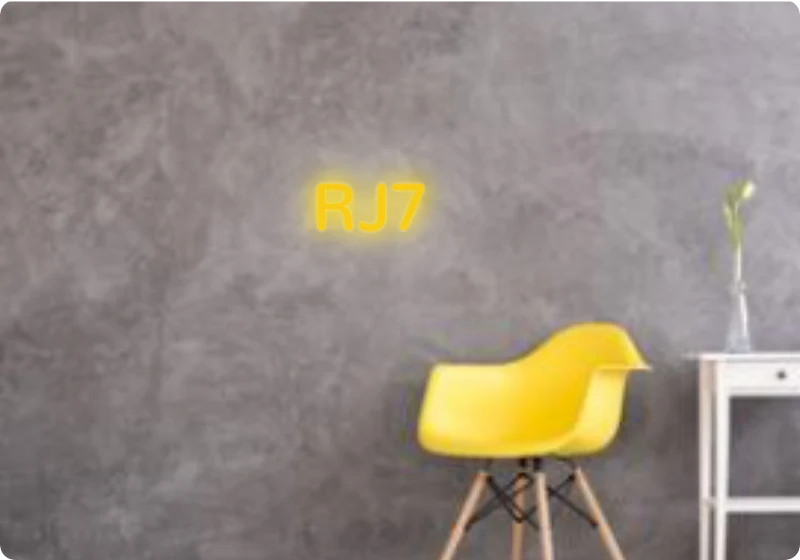 Custom text: RJ7