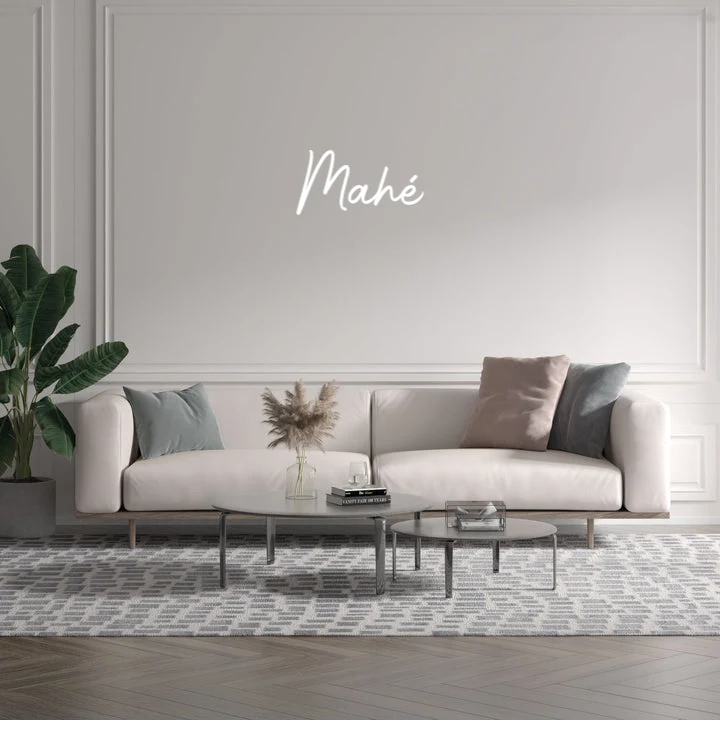 Custom text: Mahé