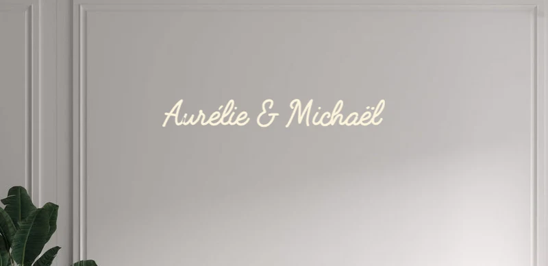 Custom text: Aurélie & Michaël