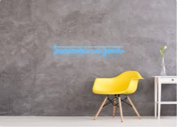 Custom text: Savoure ce jour
