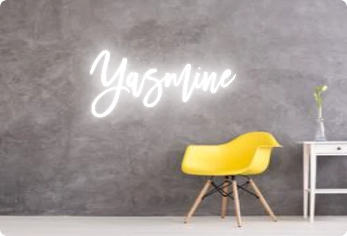 Custom text: Yasmine