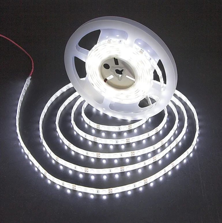 Ruban lumineux DEL NTHP120 flexible haute intensité blanc. 5 Mètres.