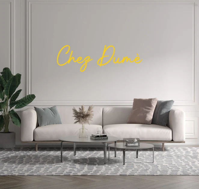 Custom text: Chez Dumè