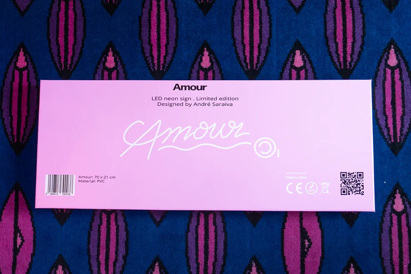 Amour © by André Saraiva - Signe en néon LED