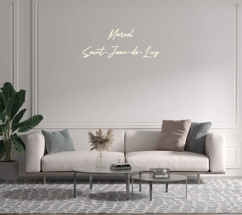 Custom text: Marcel Saint-Jean-de-Luz