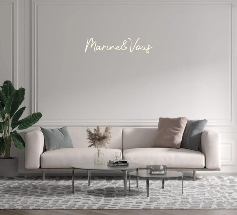 Custom text: Marine&Vous