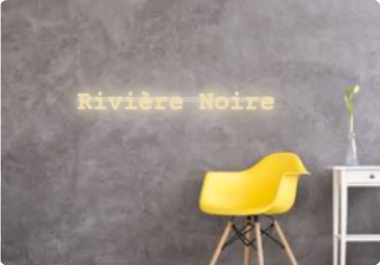 Custom text: Rivière Noire